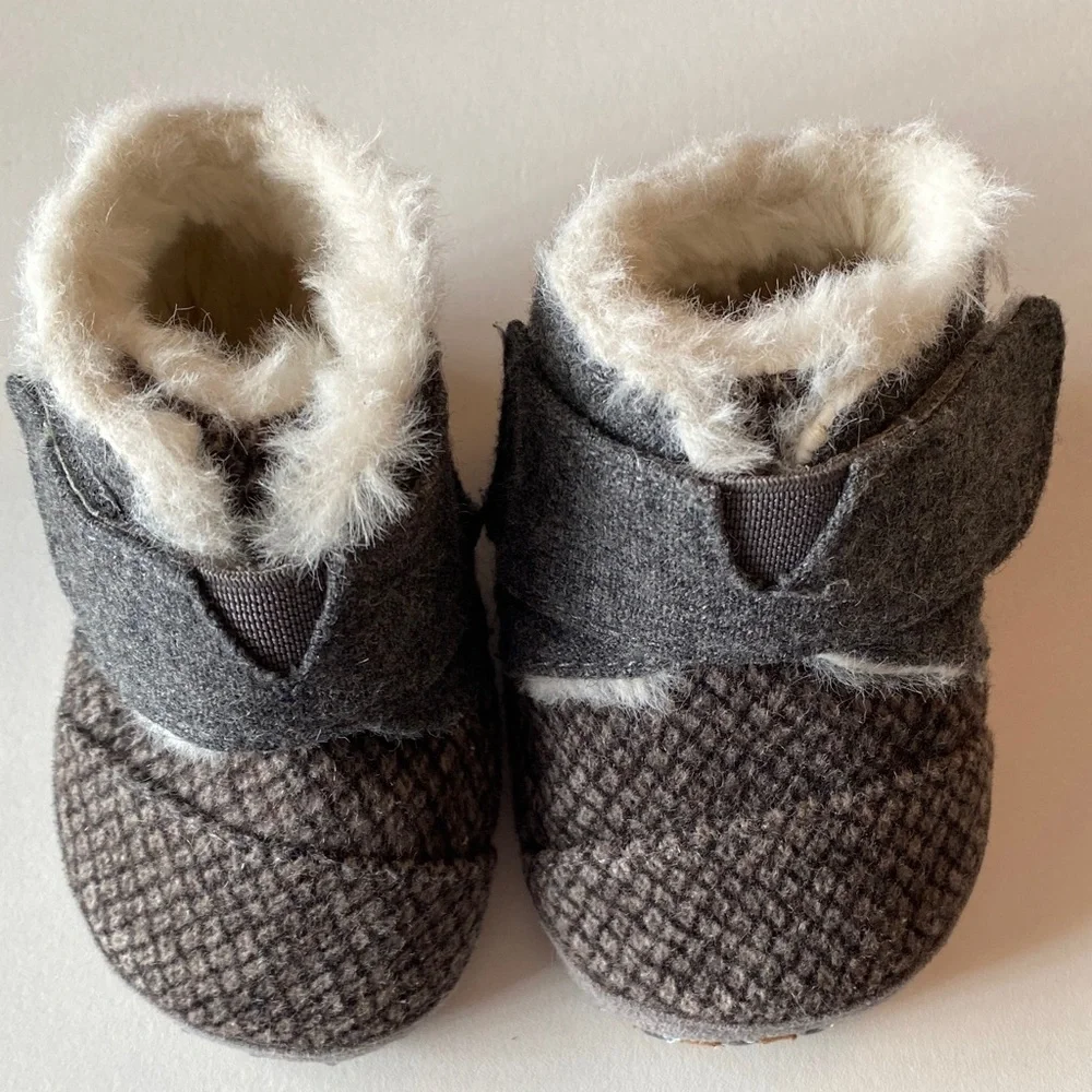 TOMS Bundle of black slip ons and gray booties. Size 2. Like new.
